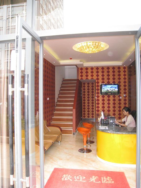 Chun Tian Hui Gu Holiday Hotel Kunming Esterno foto